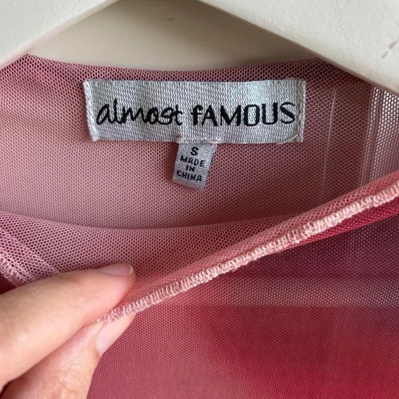 Almost Famous Short Sleeve Funnel Neck Maxi Dress Size Small Y2K - Picture 7 of 8